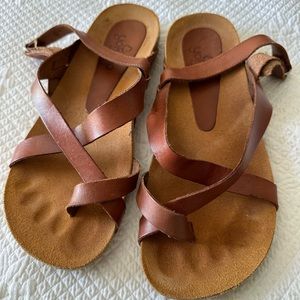 Yokono sandals